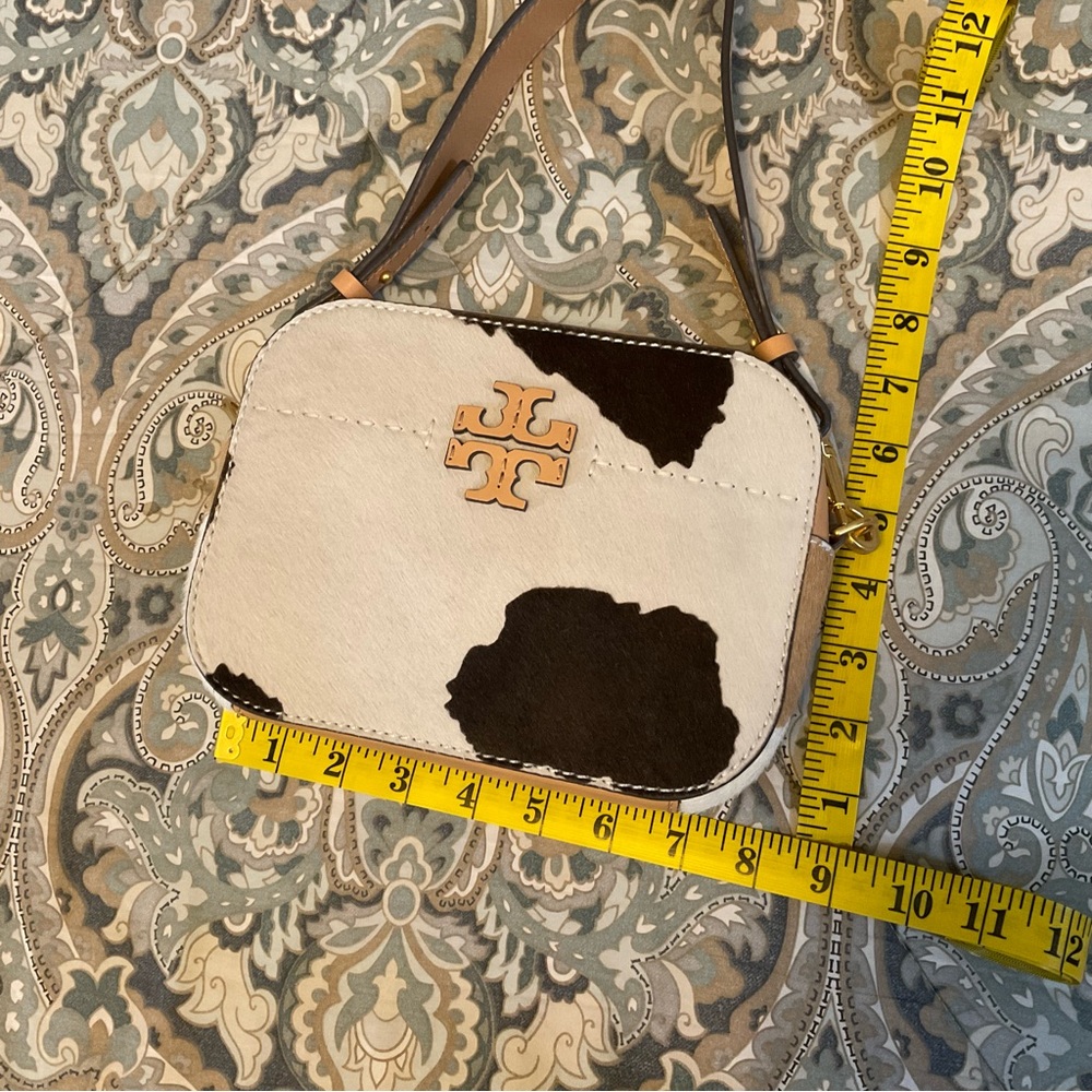 New Tory Burch McGraw Calf Hair Crossbody Camera Bag Rare - Picture 14 of 15